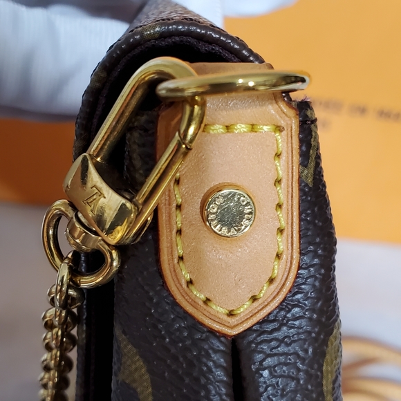 Authentic Louis Vuitton Monogram Favorite MM SOLD - Picture 9 of 16